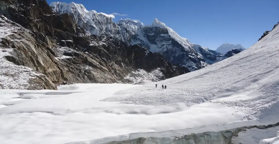 Cho La Pass Trek View