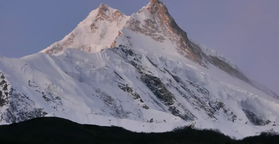 Manaslu Tsum Valley Circuit Trek